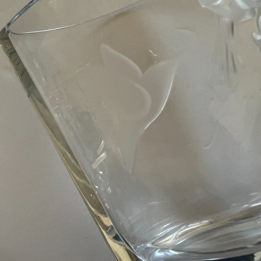 VINTAGE HUMMINGBIRD VASE Clear Glass EUC - Picture 4 of 5